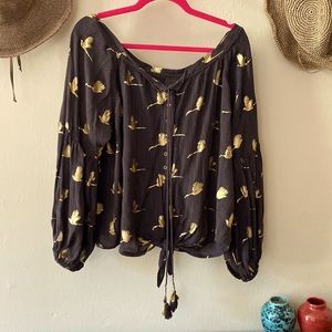 Gorgeous Z&L women’s long sleeve blouse, size medium